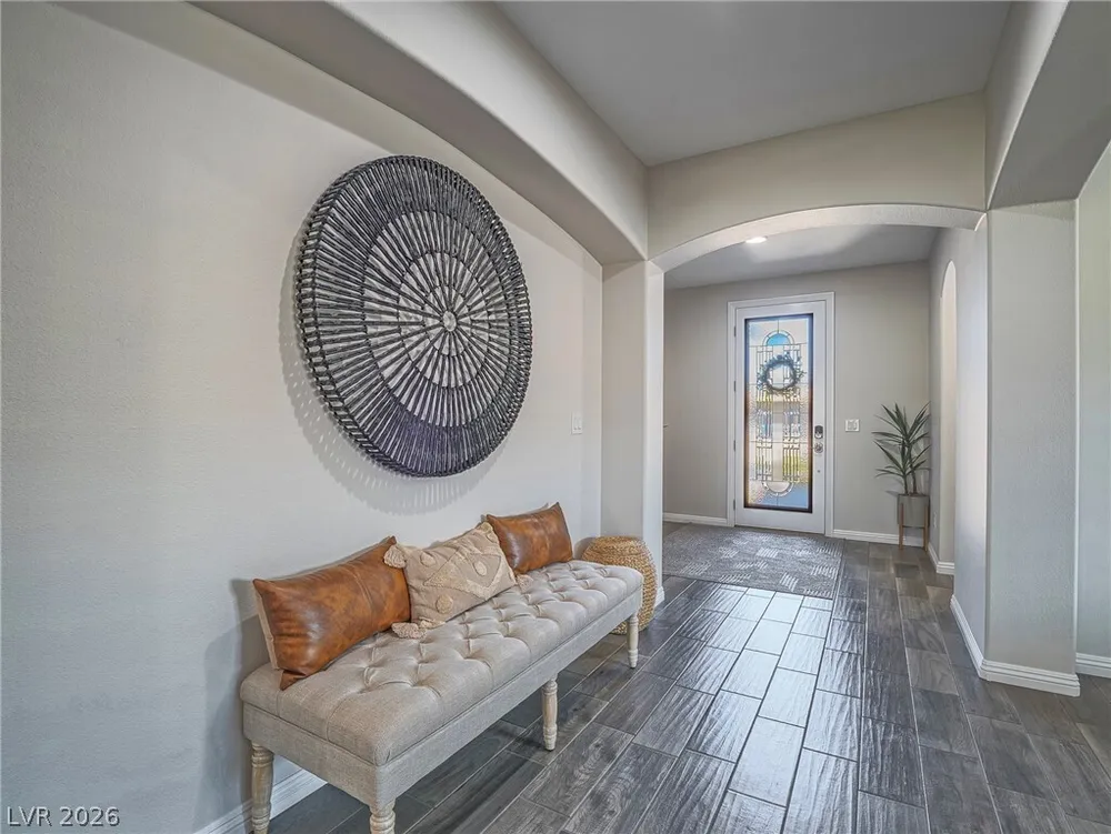 10425 Amulet Ridge Ct, Las Vegas, NV 89149