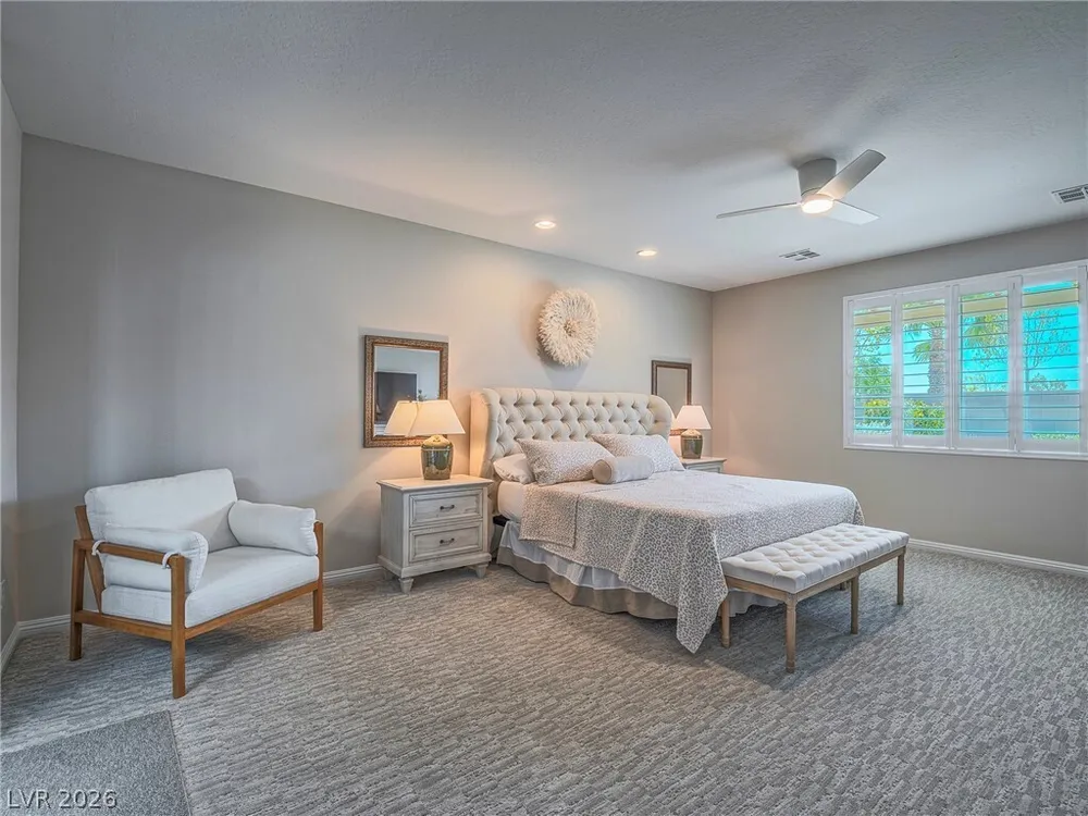 10425 Amulet Ridge Ct, Las Vegas, NV 89149
