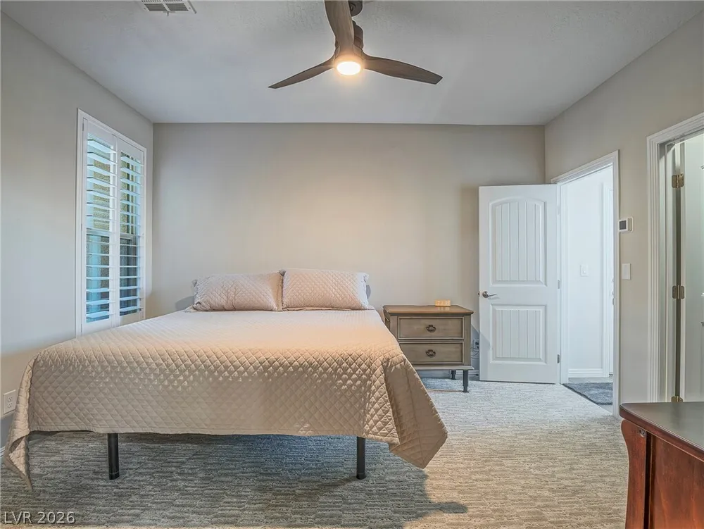 10425 Amulet Ridge Ct, Las Vegas, NV 89149