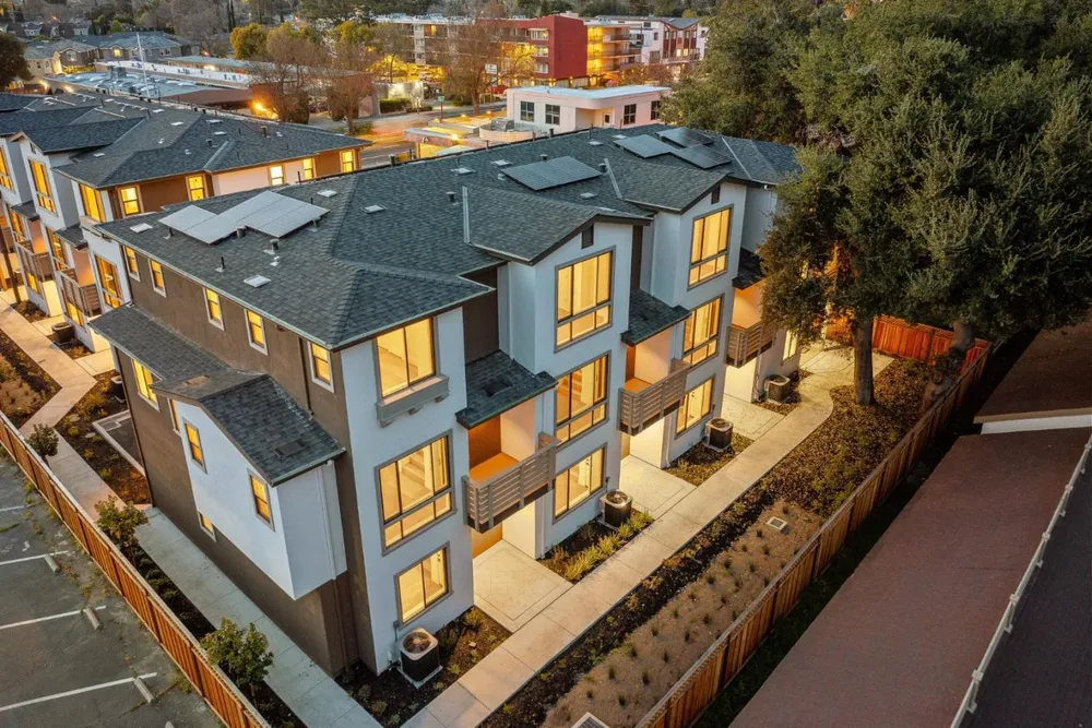 947 Woodside Rd, Redwood City, CA 94061