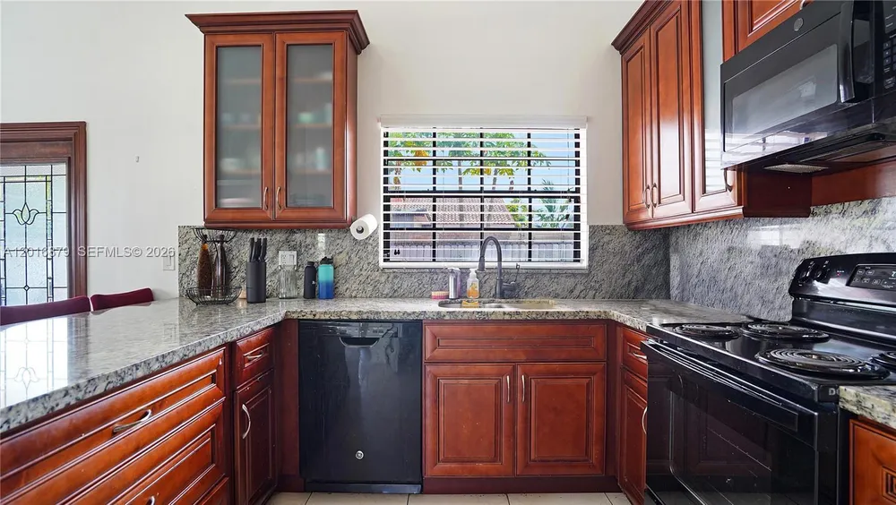 13755 SW 19th Terrace, Miami, FL 33175-1091