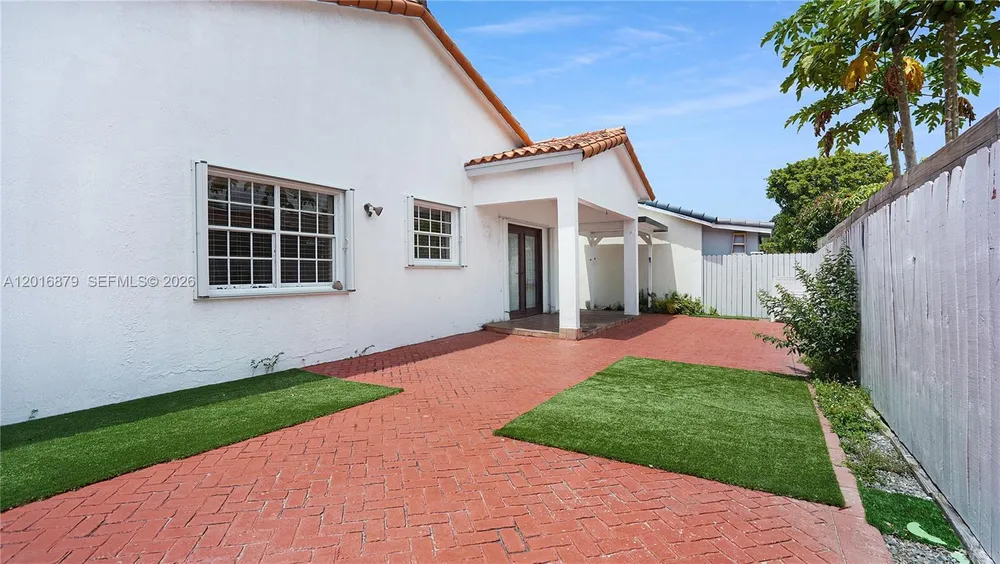 13755 SW 19th Terrace, Miami, FL 33175-1091