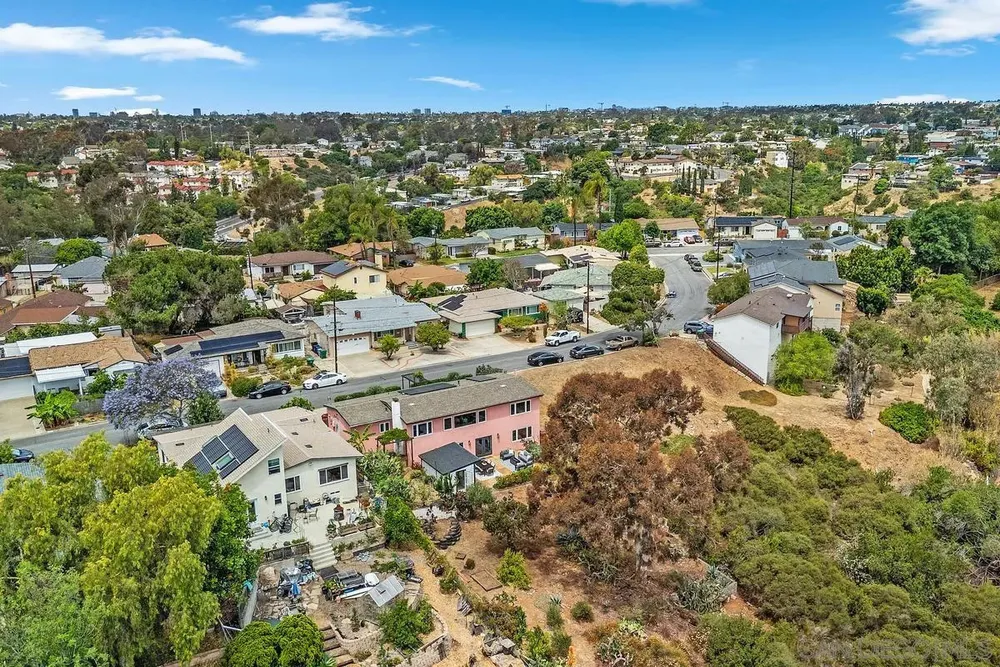 2139 Clematis St, San Diego, CA 92105