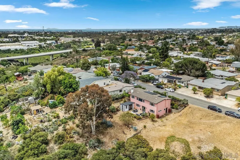 2139 Clematis St, San Diego, CA 92105