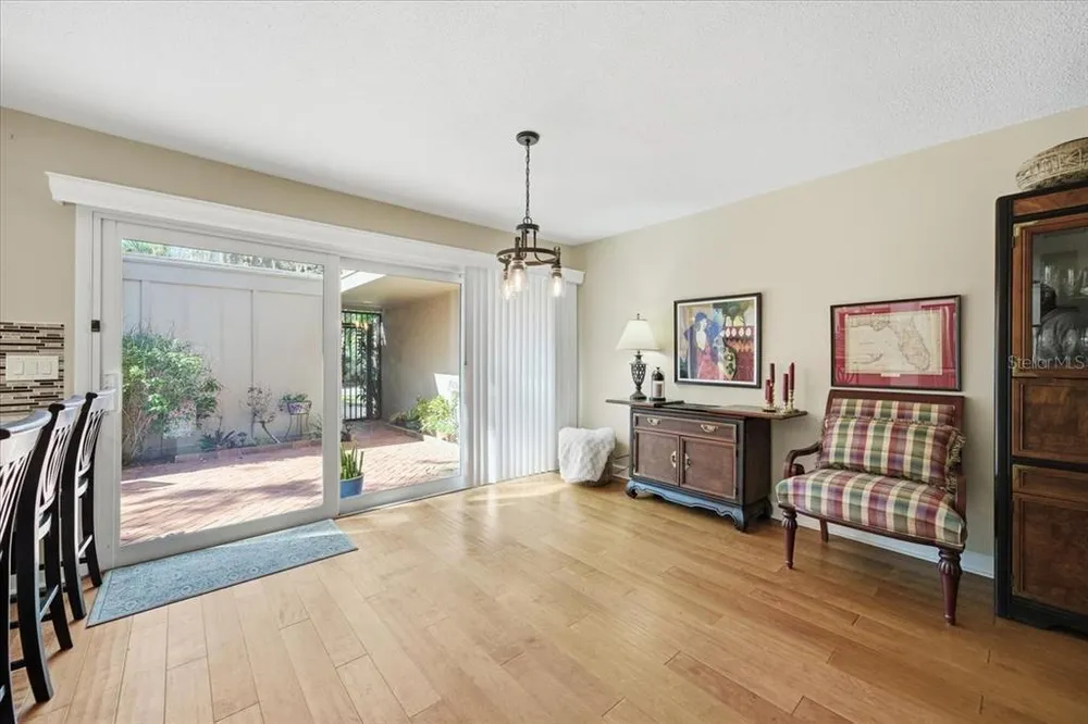 10603 Carrollbrook Way, Tampa, FL 33618