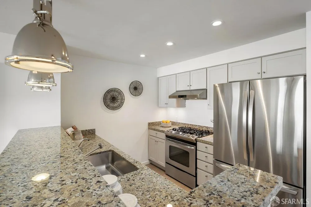 601 Alabama St, San Francisco, CA 94110-2073