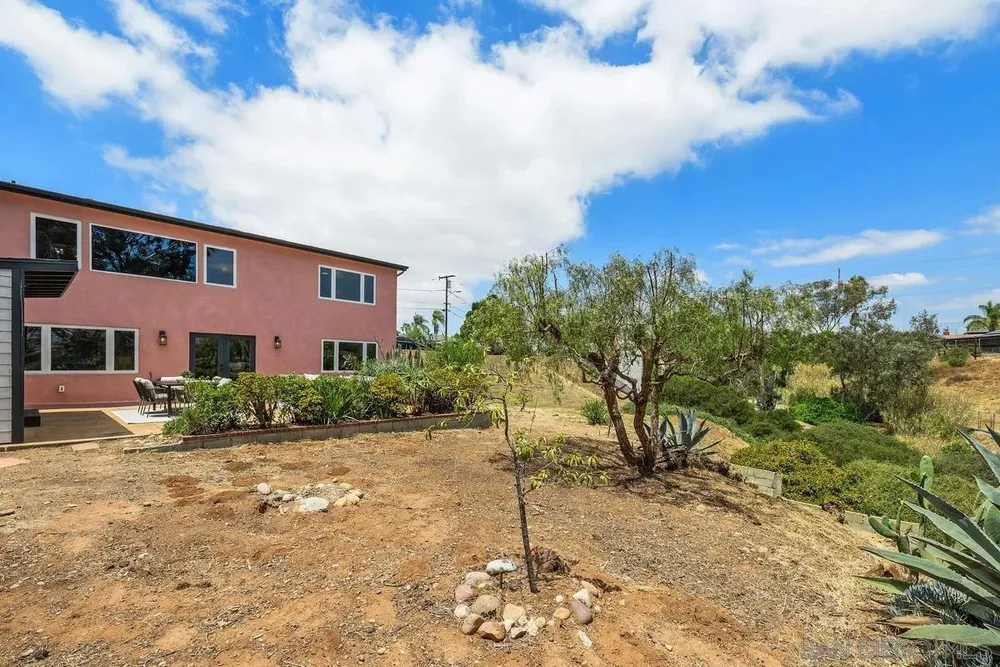2139 Clematis St, San Diego, CA 92105