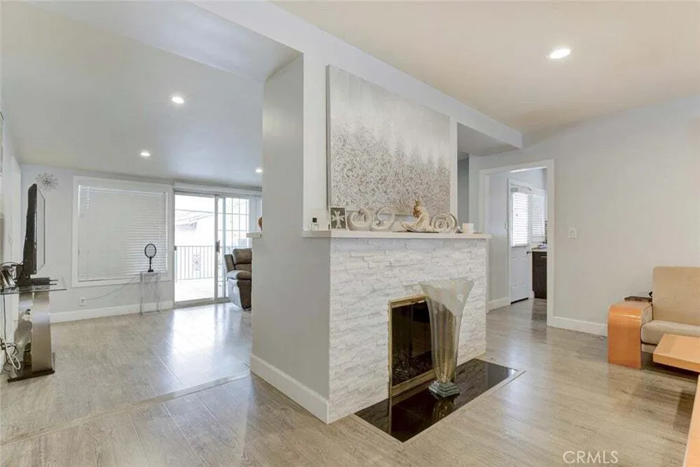 1334 Alameda Ave, Glendale, CA 91201