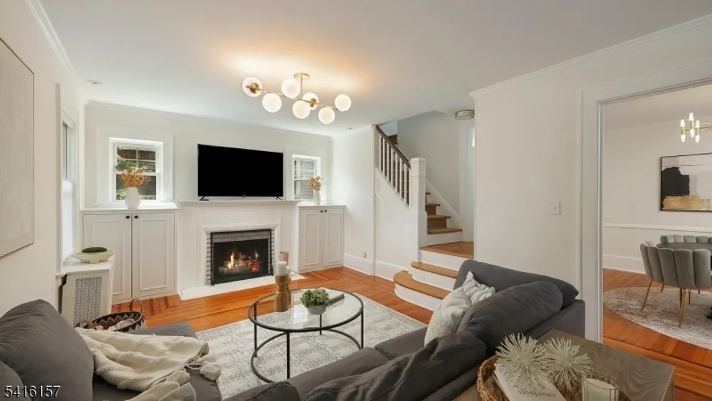 288 Seneca Pl, Westfield, NJ 07090