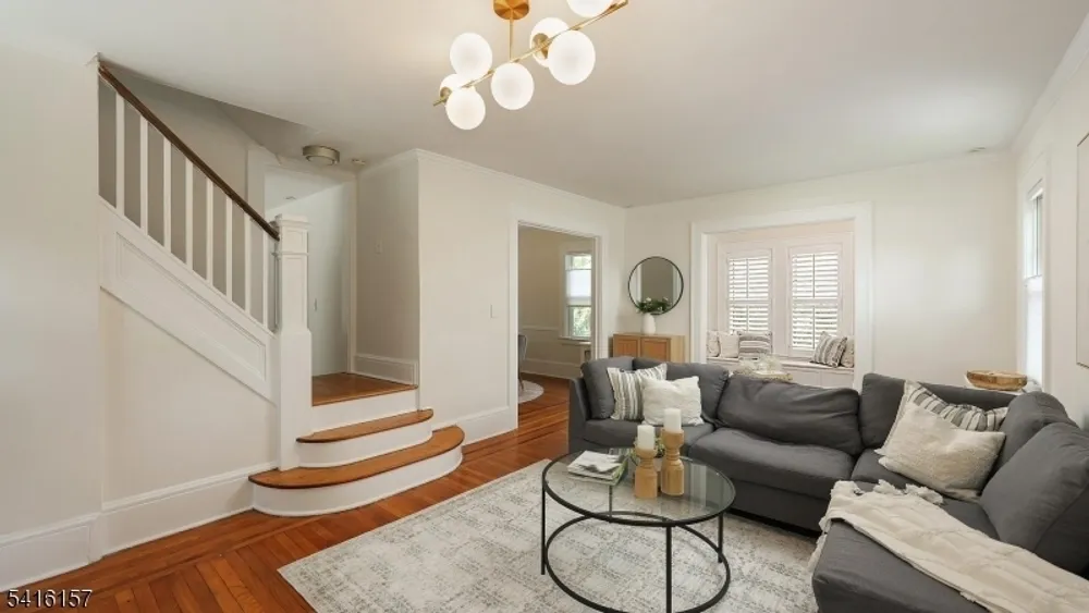 288 Seneca Pl, Westfield, NJ 07090