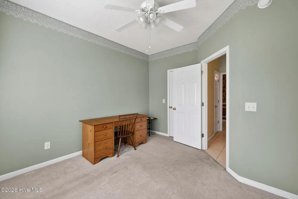 1113 Willow Pond Ln, Leland, NC 28451-7450