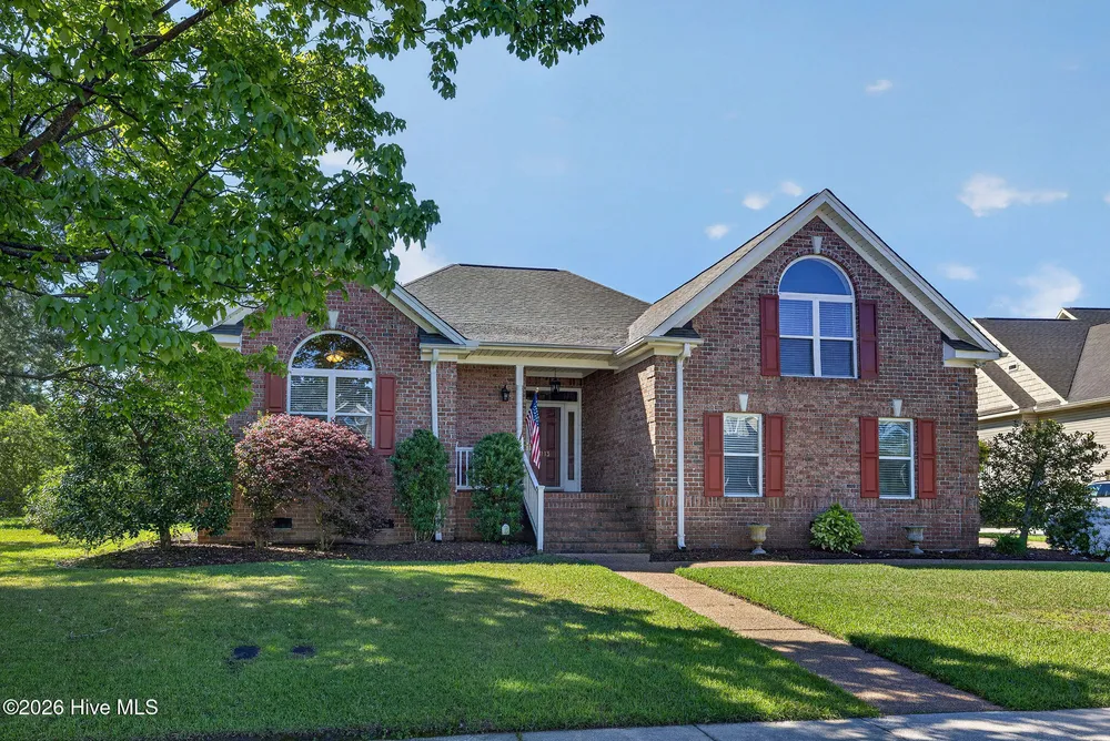 1113 Willow Pond Ln, Leland, NC 28451-7450
