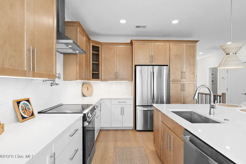 290 East Second Street, Ocean Isle Beach, NC 28469