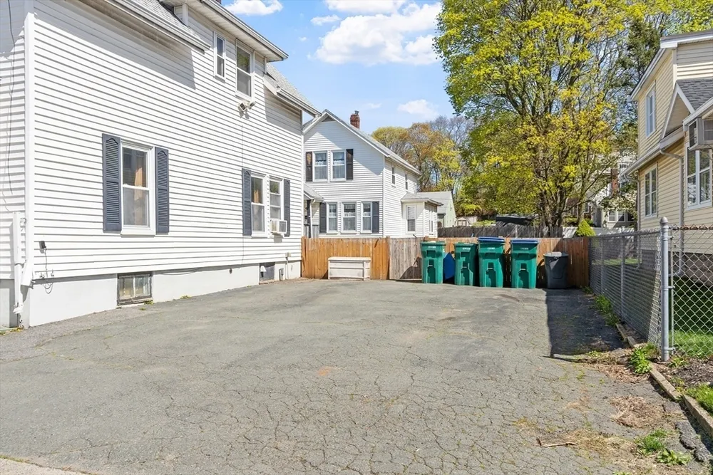 273 Euclid Ave, Lynn, MA 01904