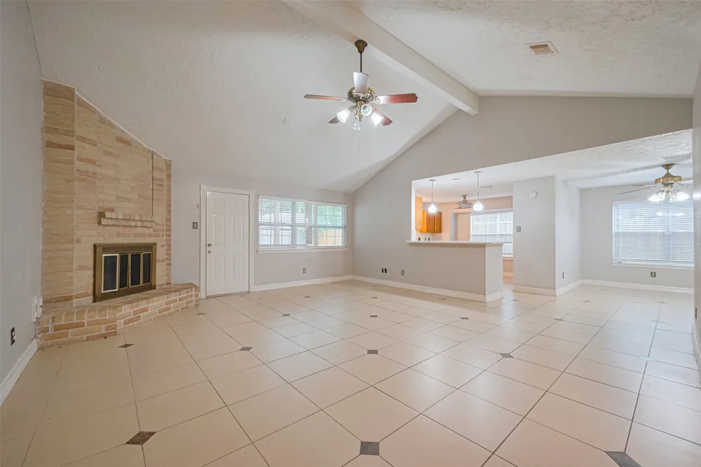 3714 Parkridge Glen Dr, Houston, TX 77082
