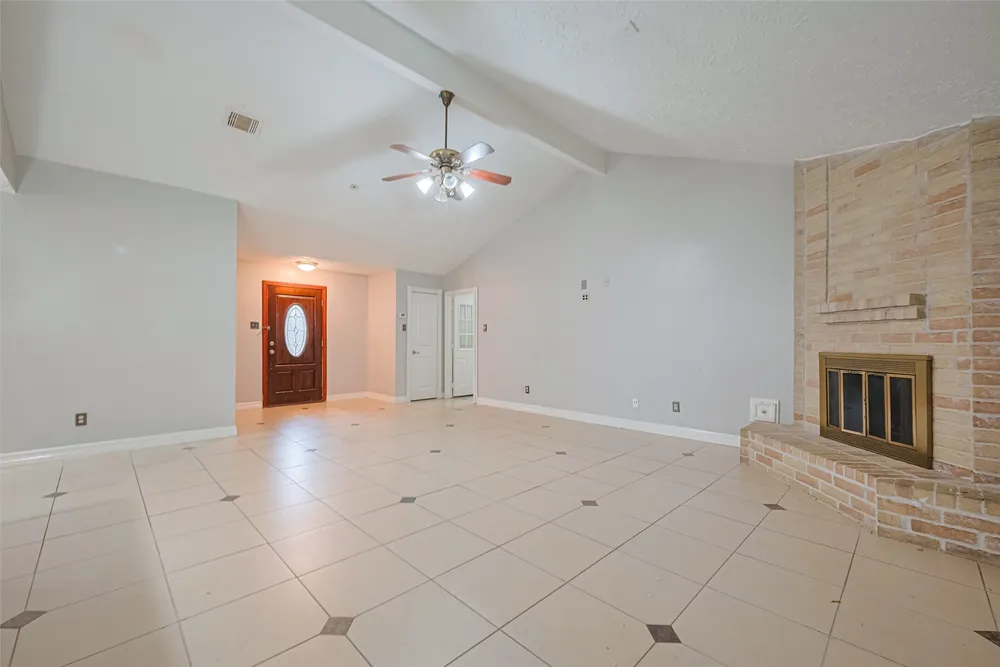 3714 Parkridge Glen Dr, Houston, TX 77082