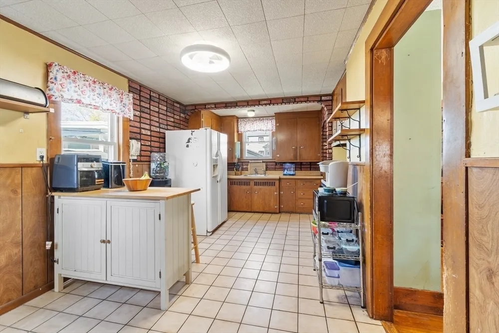 273 Euclid Ave, Lynn, MA 01904
