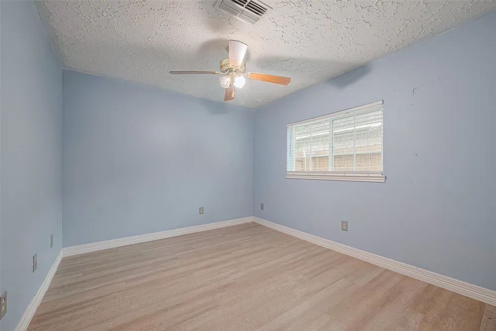 3714 Parkridge Glen Dr, Houston, TX 77082
