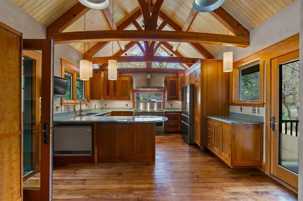 134 Chapman Ln, Durango, CO 81301