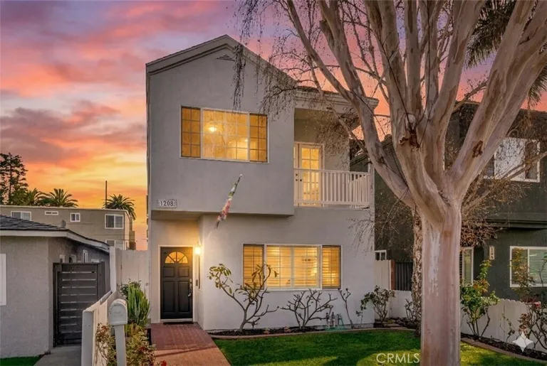 1208 California St, Huntington Beach, CA 92648