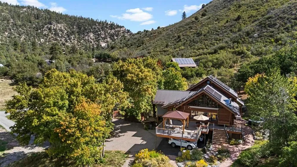 134 Chapman Ln, Durango, CO 81301