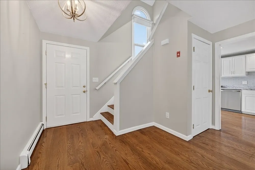 14 Cedarledge Village, Cohasset, MA 02025