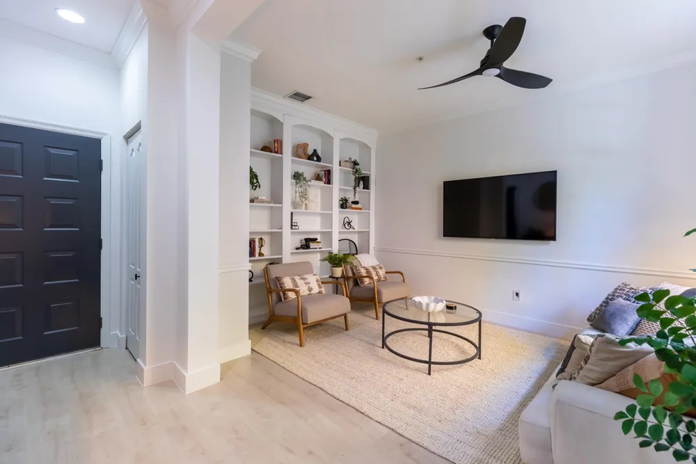72 SE 6th Ave, Delray Beach, FL 33483
