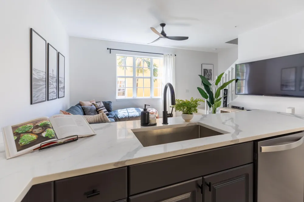 72 SE 6th Ave, Delray Beach, FL 33483