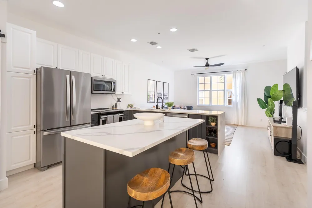 72 SE 6th Ave, Delray Beach, FL 33483