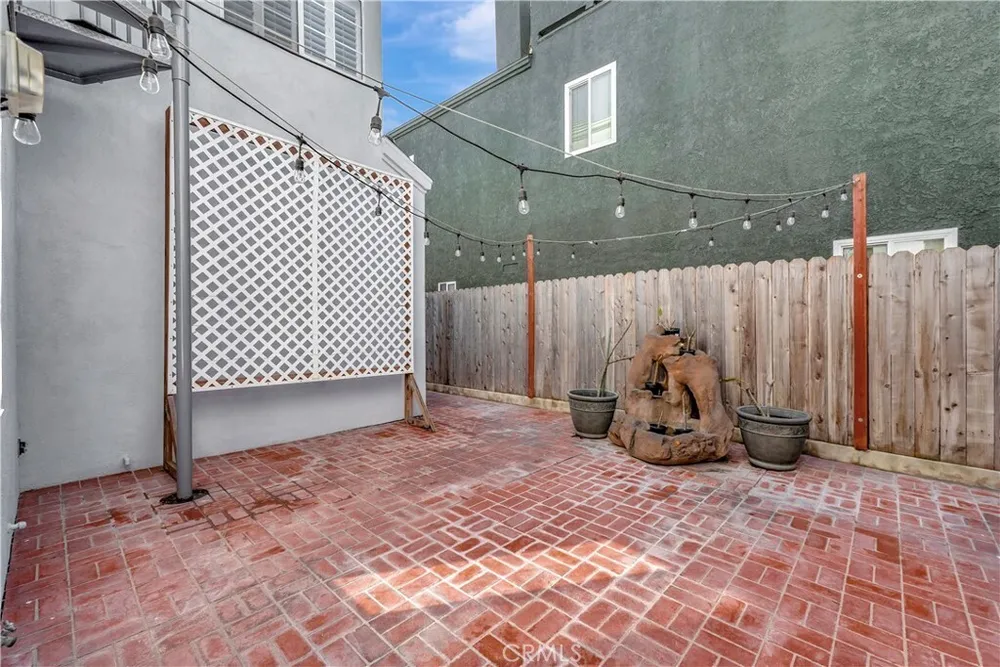1208 California St, Huntington Beach, CA 92648