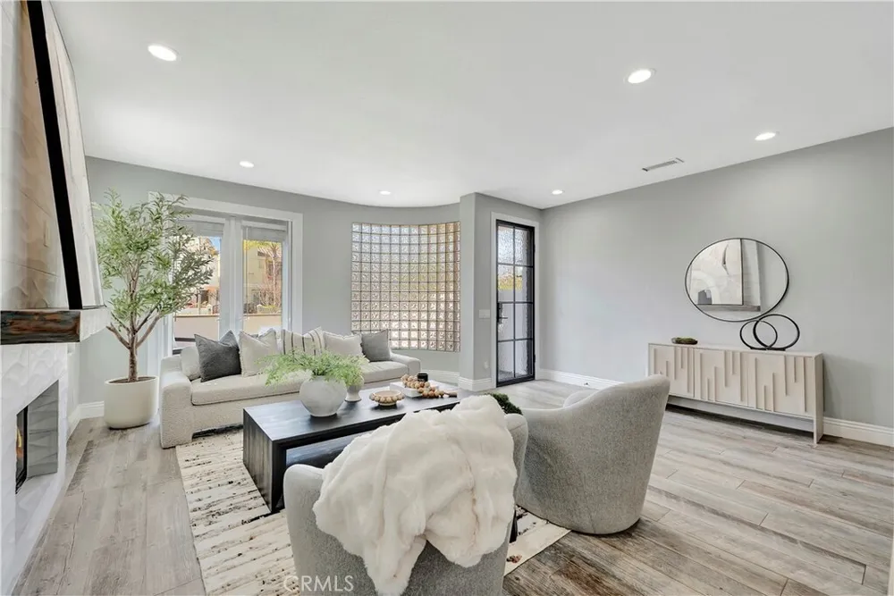 620 22nd St, Huntington Beach, CA 92648