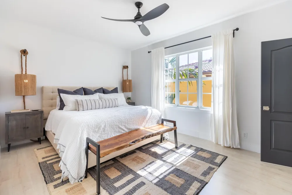 72 SE 6th Ave, Delray Beach, FL 33483