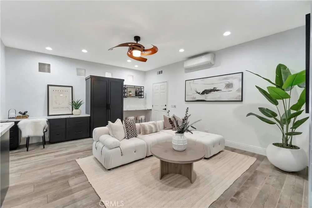 620 22nd St, Huntington Beach, CA 92648