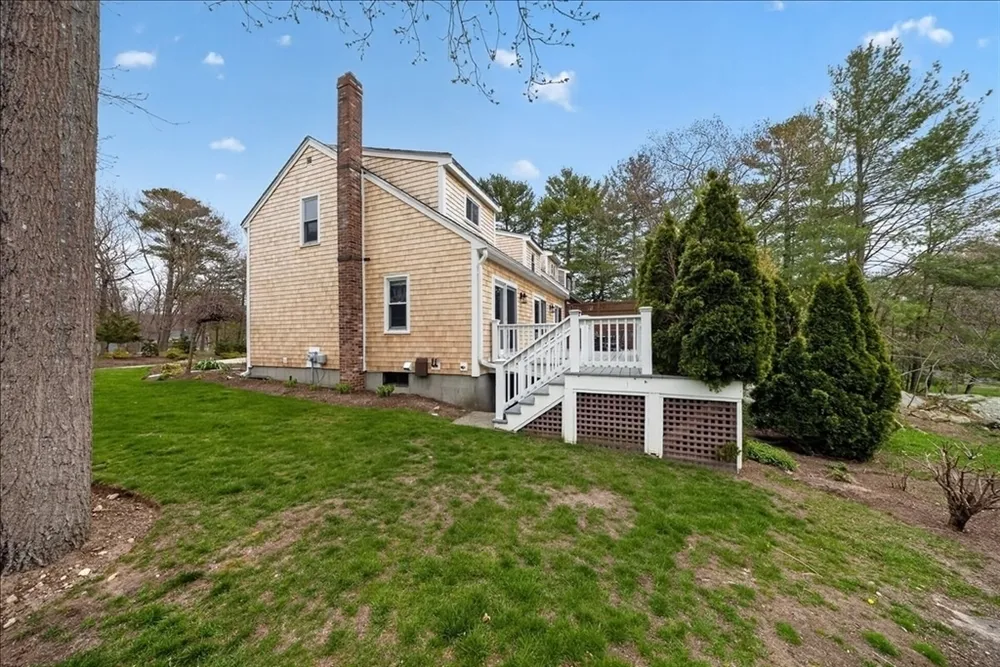 14 Cedarledge Village, Cohasset, MA 02025