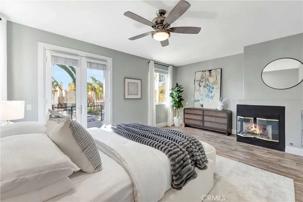 620 22nd St, Huntington Beach, CA 92648