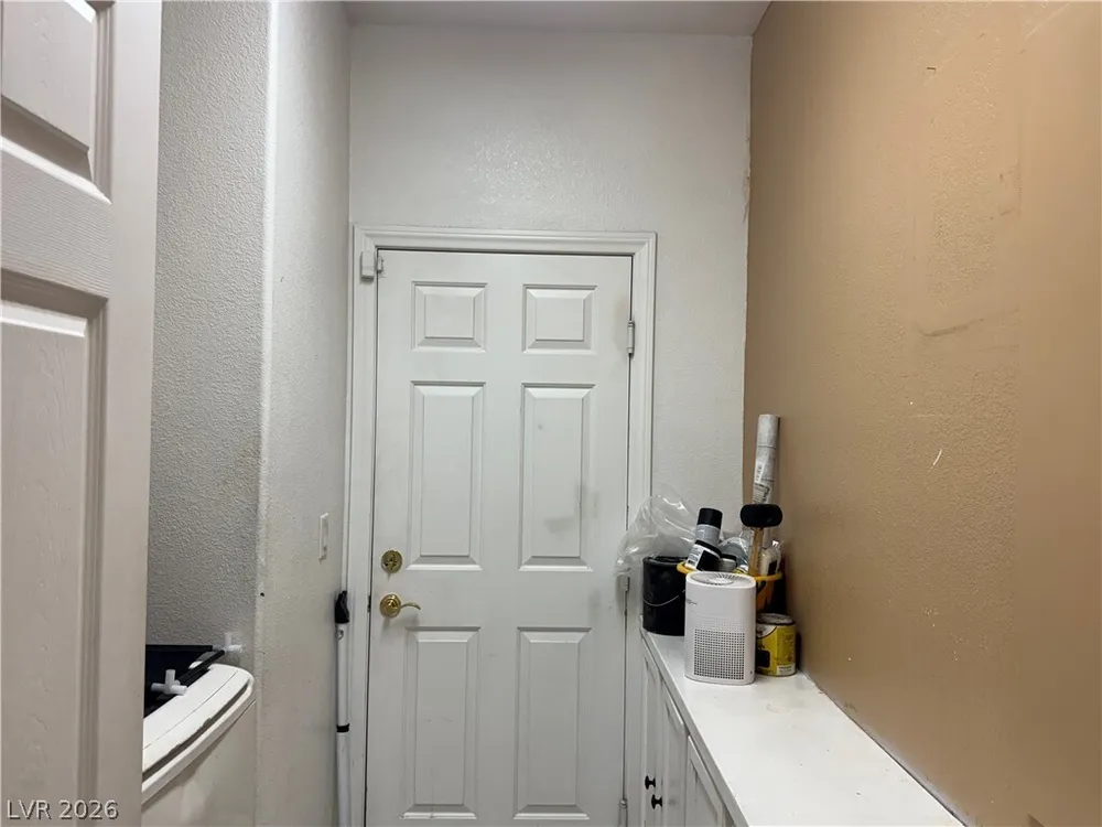 9712 Gentle Spirit Dr, Las Vegas, NV 89148