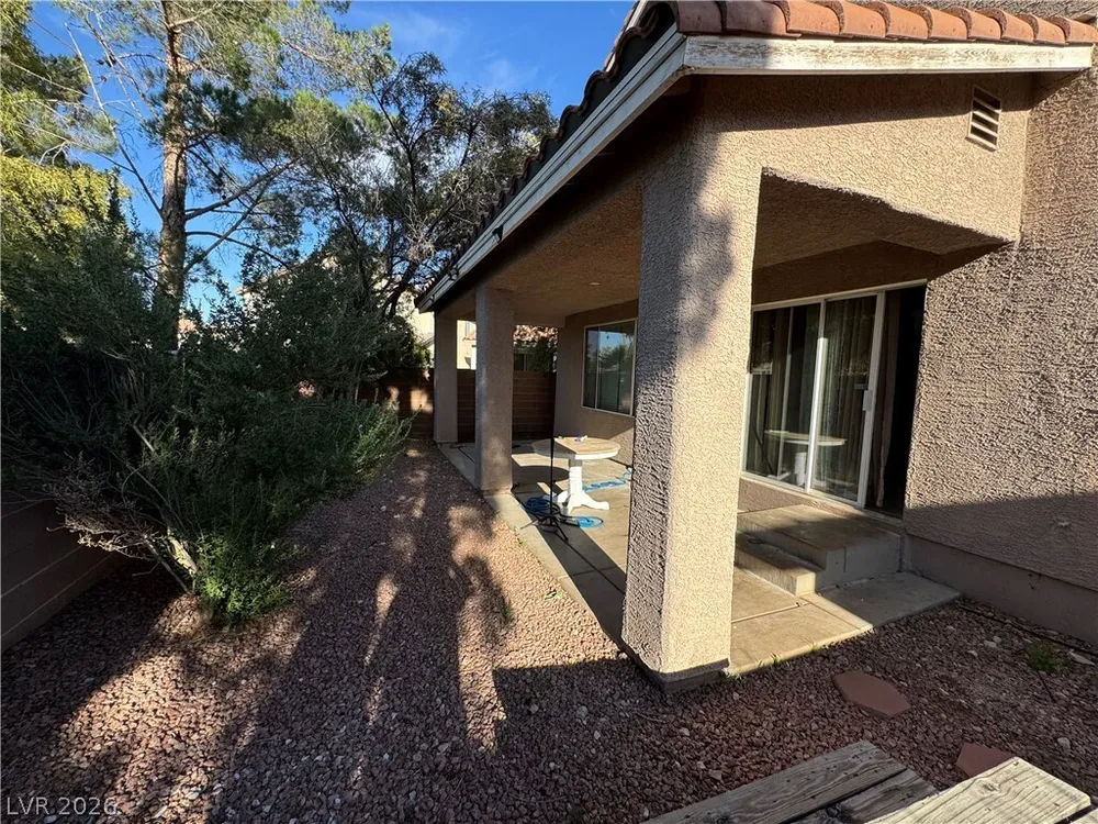 9712 Gentle Spirit Dr, Las Vegas, NV 89148