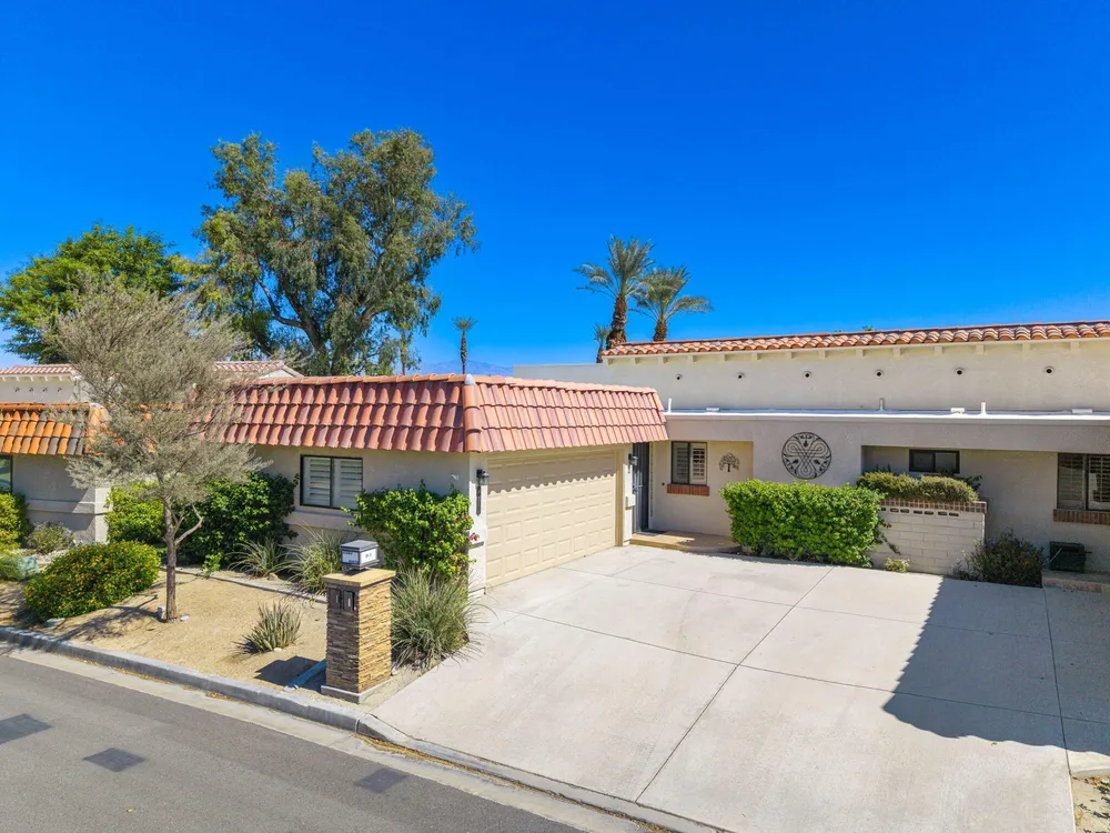 40884 La Costa Circle E, Palm Desert, CA 92211