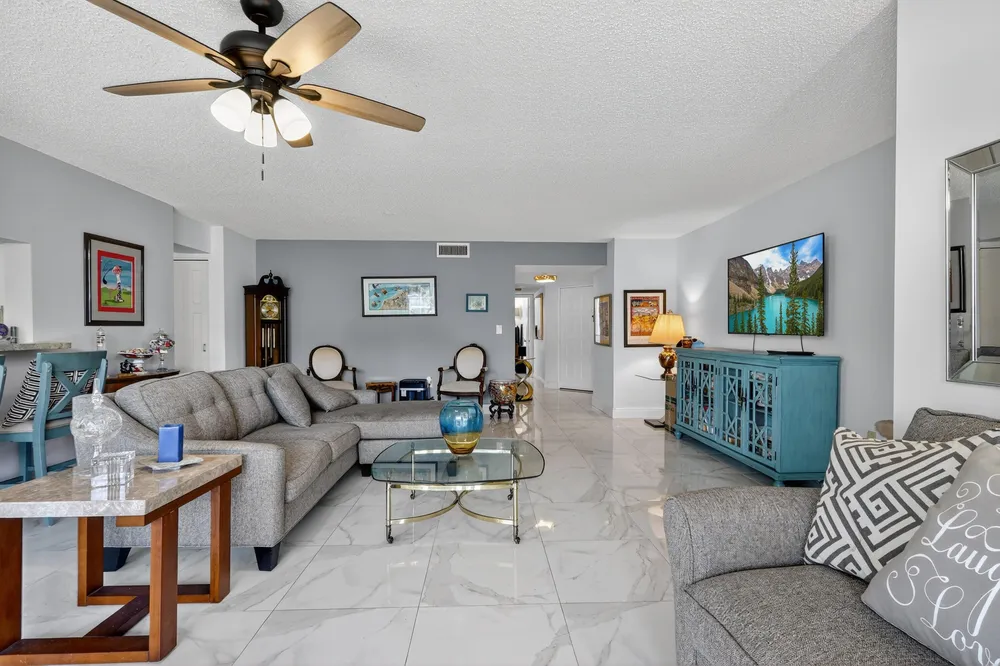 110 Half Moon Circle, Hypoluxo, FL 33462