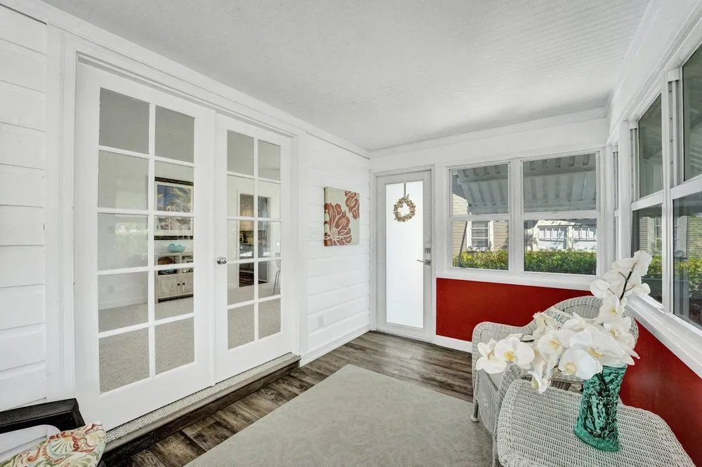 221 S Ocean Breeze, Lake Worth Beach, FL 33460