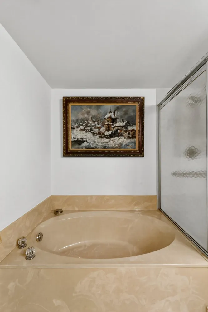 110 Half Moon Circle, Hypoluxo, FL 33462