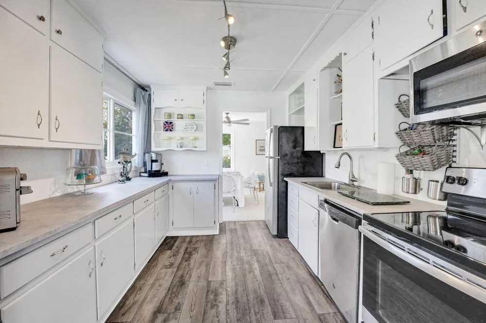 221 S Ocean Breeze, Lake Worth Beach, FL 33460