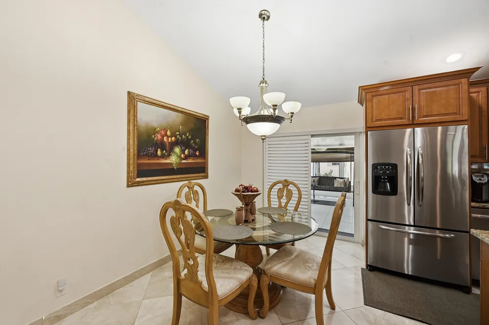 5884 Laurel Green Circle, Boynton Beach, FL 33437