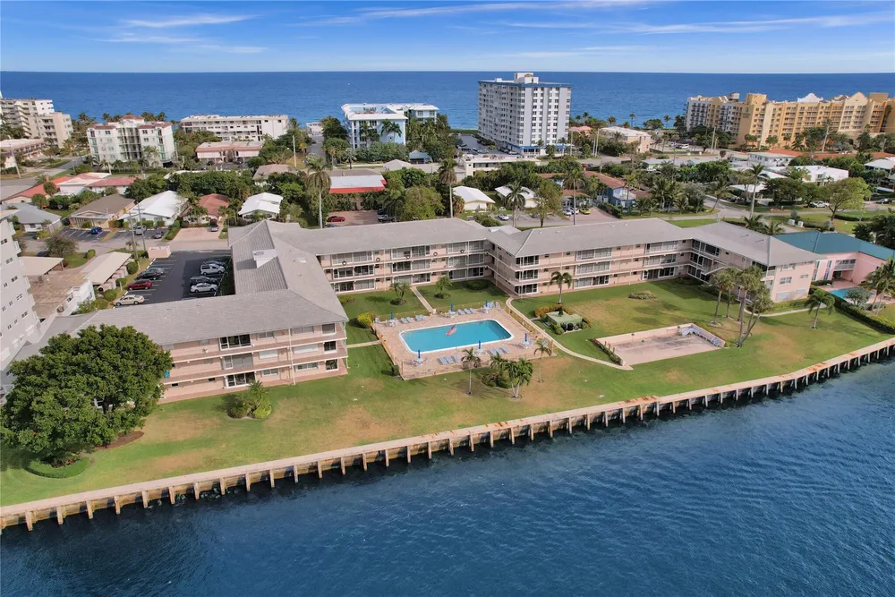 745 SE 19th Ave, Deerfield Beach, FL 33441