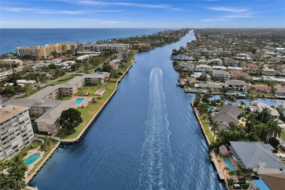 745 SE 19th Ave, Deerfield Beach, FL 33441