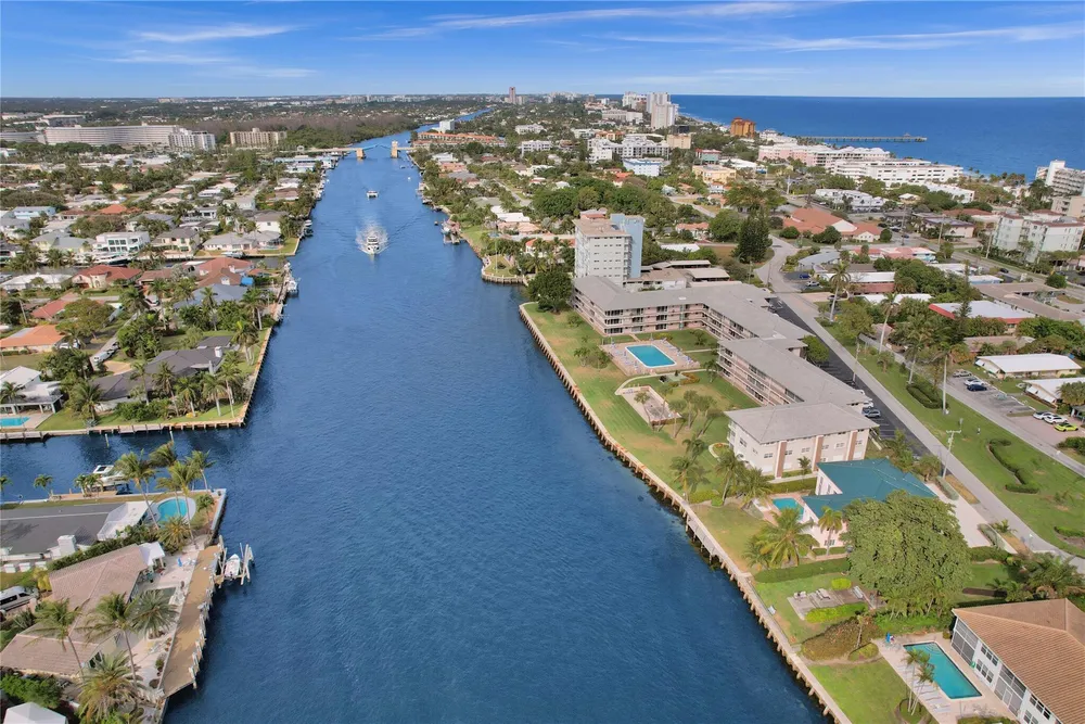 745 SE 19th Ave, Deerfield Beach, FL 33441