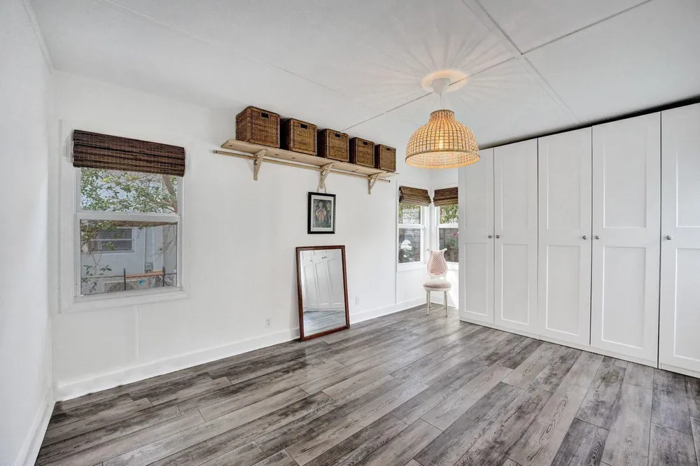 221 S Ocean Breeze, Lake Worth Beach, FL 33460