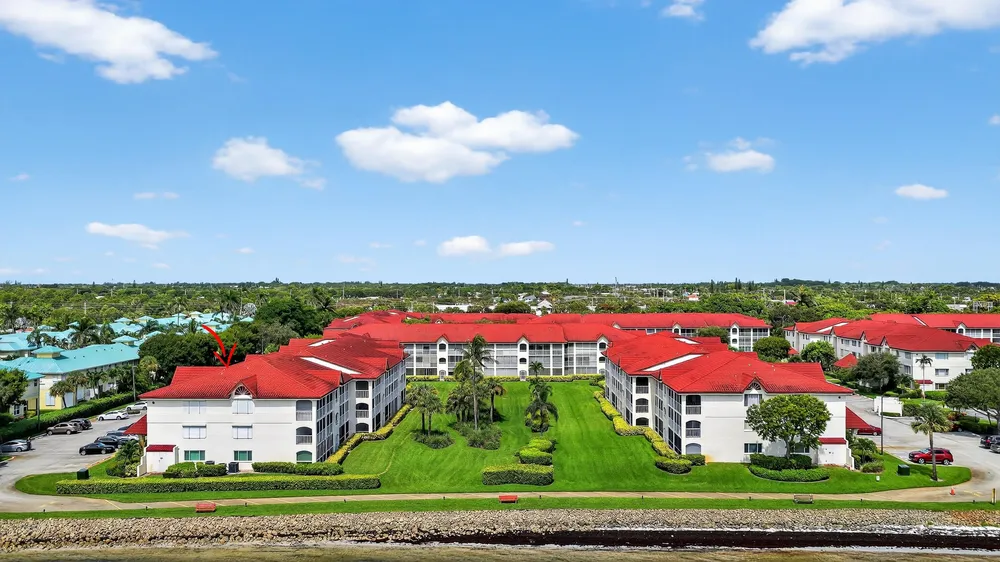 110 Half Moon Circle, Hypoluxo, FL 33462