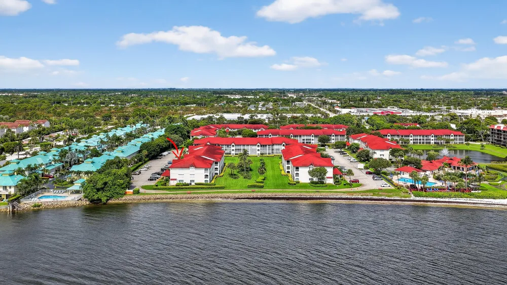110 Half Moon Circle, Hypoluxo, FL 33462