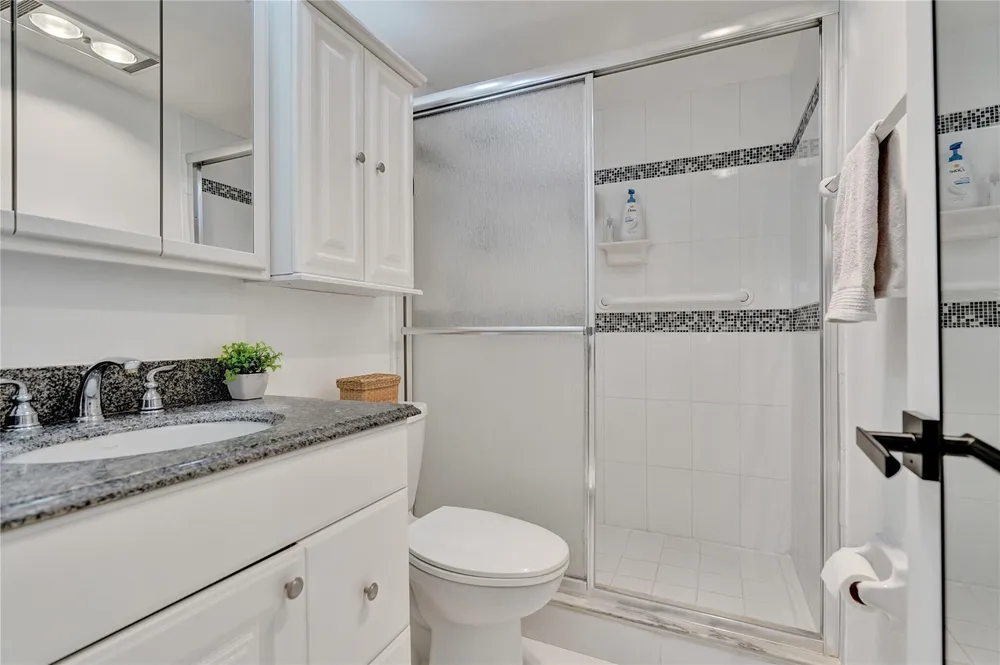 745 SE 19th Ave, Deerfield Beach, FL 33441